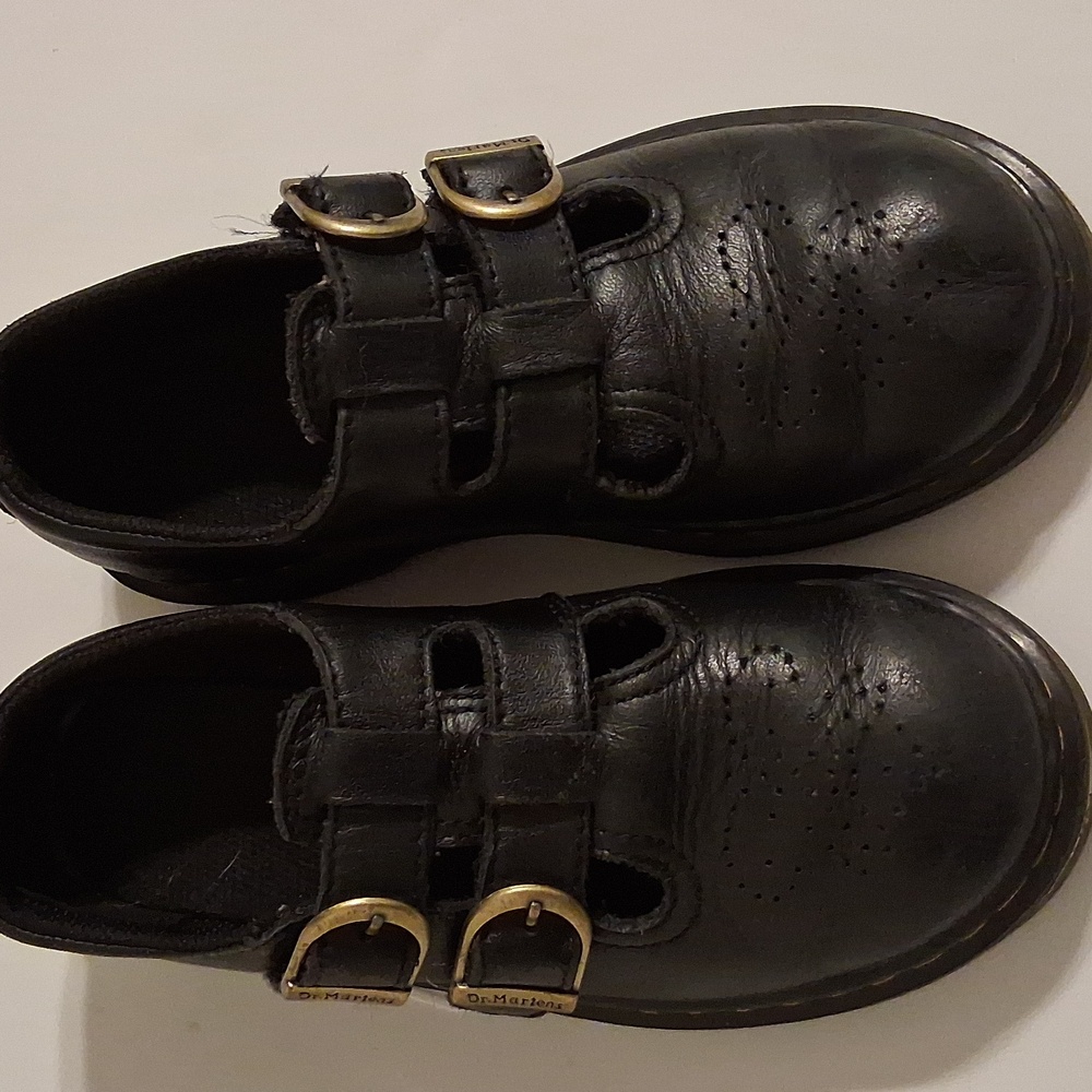 DR. MARTENS 8065 T Bar Mary Jane /         Size 1 Youth